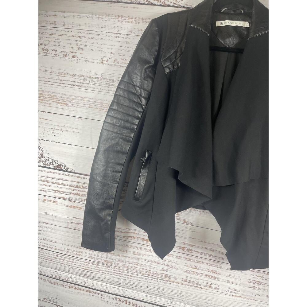 Blanc Noir Jacket Womens Small Black Faux Leather Moto Drape Open Front Quilted - Picture 8 of 12